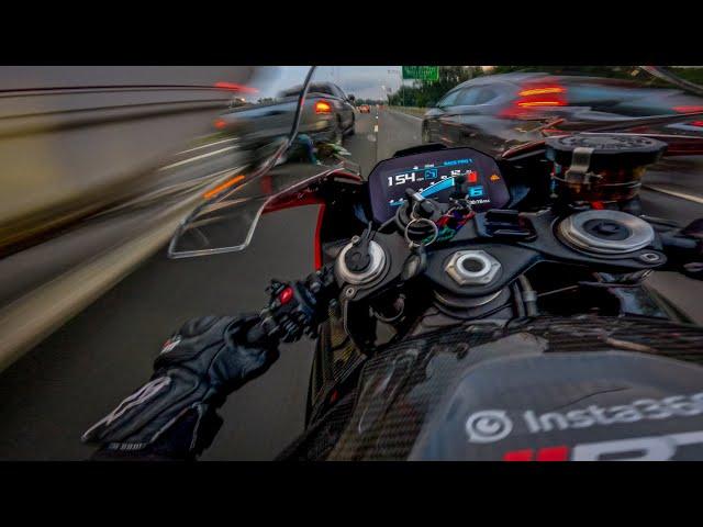 BMW S1000RR RACING 10+ SUPERBIKES