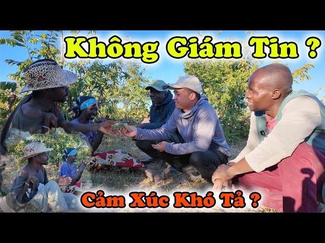 Cảm Xúc Đặc Biệt Của Vợ Chồng Anh Chị Khuyết Tật, Không Tin Những Gì Mà Người Việt Nam Đã Làm !!!