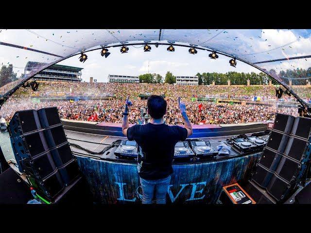 Laidback Luke - Live @ Main Stage Tomorrowland 2019