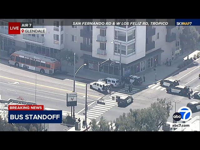 Man with gun in custody after Metro bus standoff in Glendale