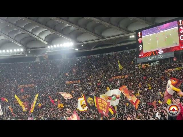 Roma - Milan 2-1: Giallorossa con la lupa sopra il petto - Coro Curva Sud