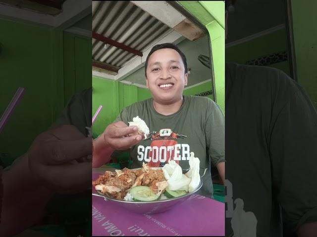 JUALAN AYAM GEPREK SEHARI HABIS 400 PORSI OMSET 150 JUTA SEBULAN!!!