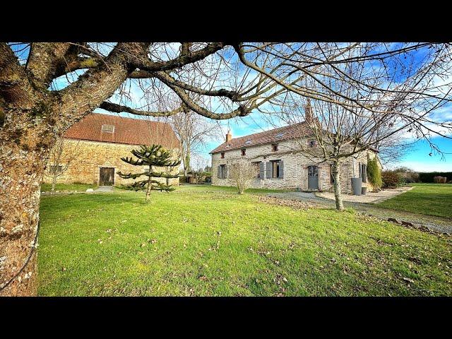 Beautifully renovated property for sale in the Creuse, France Ref. BVI72374