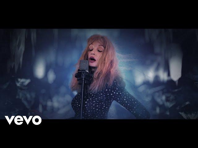 Arielle Dombasle - Diamonds Are Forever