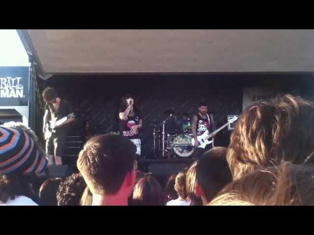 iwrestledabearonce- Ulrich Firelord @ Warped 2012