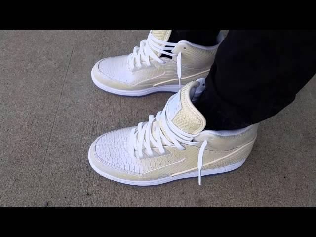 NIKE AIR PYTHON PREMIUM "PEARL" WHITE IRIDESCENT 2015 ON FEET REVIEW HEAT!