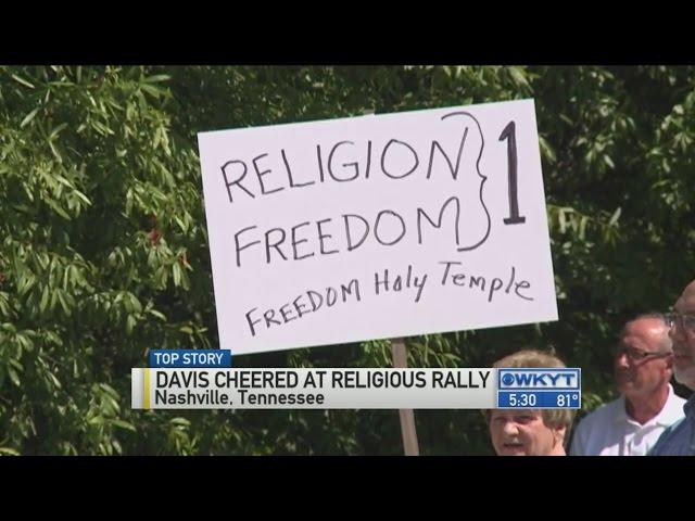 Christian conservatives rally for religious awakening