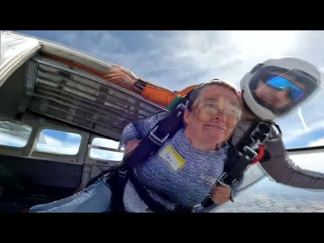 Amie buie - Tandem Skydive at Skydive Indianapolis