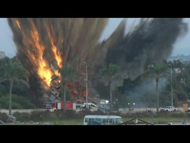 Moment Israeli strike hits Lebanon rescuers in Tyre | AFP