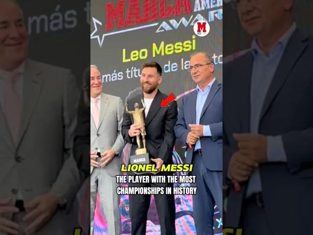 #Messi receiving the stunning award from MARCA as the most decorated player in #soccer history 