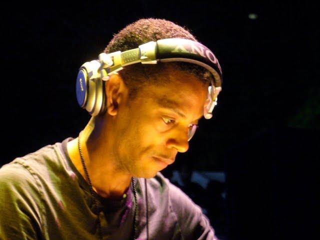 Jeff Mills - Live @ Wire, Saitama Super Arena (31/08/02) - FULL 3 HOUR SET