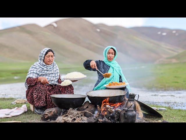 Finding Natural Mushrooms From the Mountains | Shepherd Mother Cooking Shepherd Food in the Nature