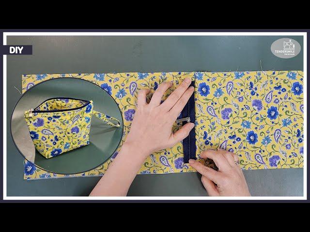 Easy to make!! How to make a zipper pouch from one piece of fabric