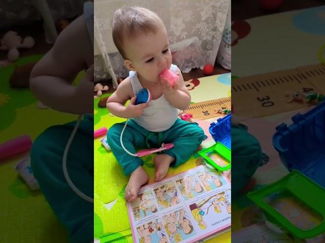 Я бы в докторы пошёл! Пусть меня научат! #baby #доктор #doctor