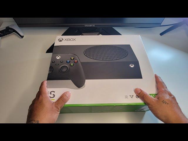 I Bought My First XBOX Console: Xbox Series S Carbon Black