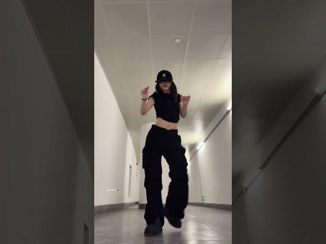 like JENNIE ~ JENNIE #dance cover