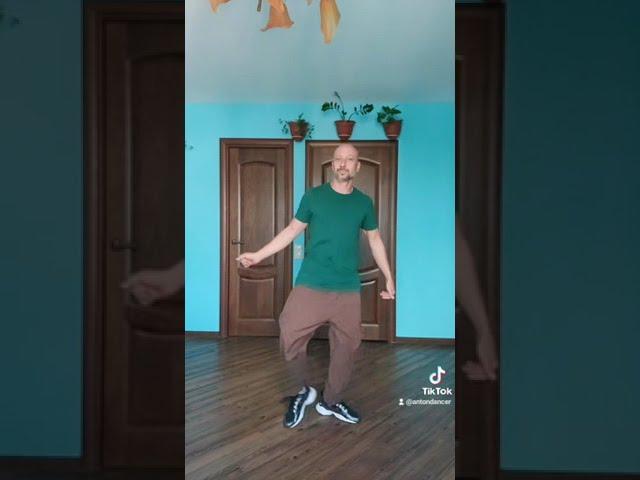 Шафл танец для начинающих.  Базовые движения Shuffle dance. Танцы для всех возрастов #shuffle