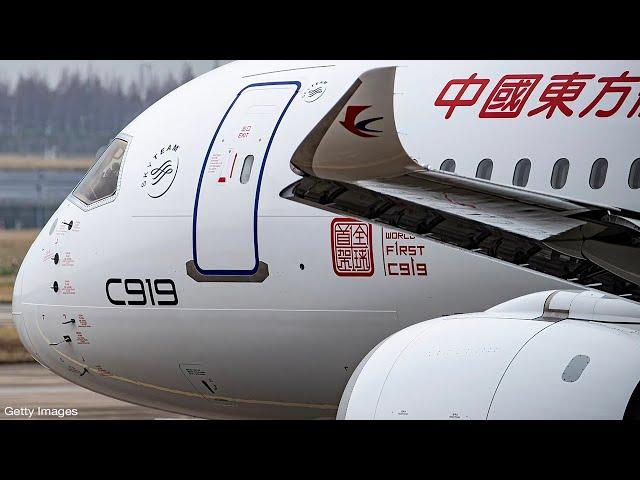 L'avion C919 du chinois Comac commence sa vie commerciale
