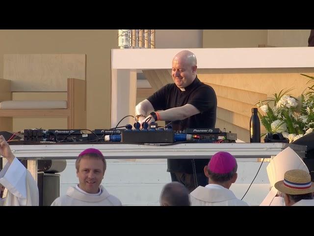 DJ Set do Padre Guilherme Peixoto na Jornada Mundial da Juventude (06.08.2023)