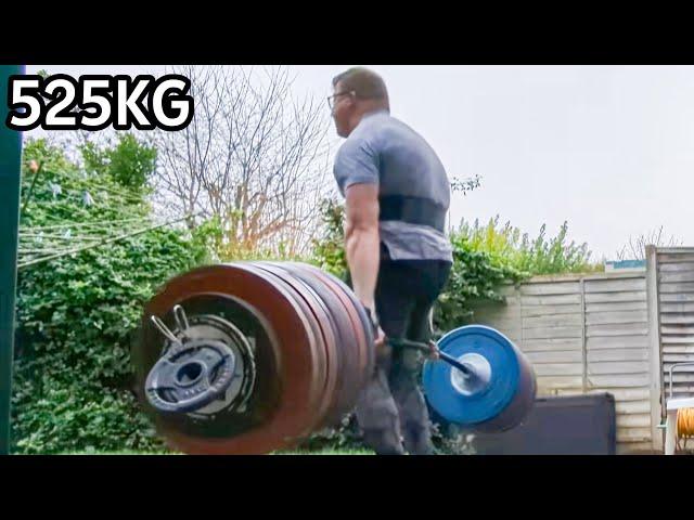 Unknown Man Lifted 525 KG/1157 Lb