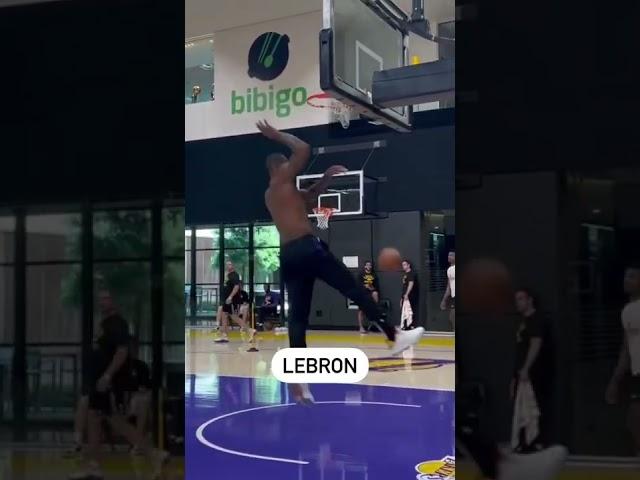 James family has bounce  |  IG - kingjames