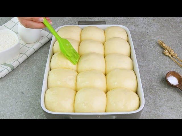 Dinner rolls: light, fluffy, buttery and impossible to resist