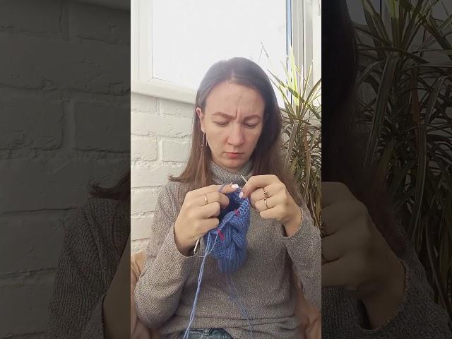 Связано с любовью     #вязаниеназаказ #вязаниеспицами #music #crochet #knitting