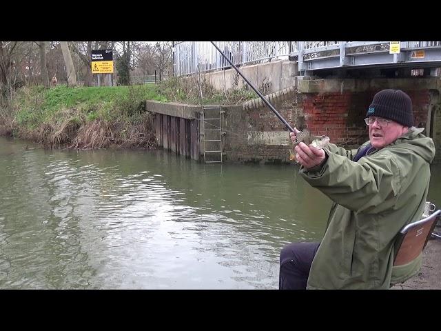 EASY FISHING. Perch fishing on New Year's Eve