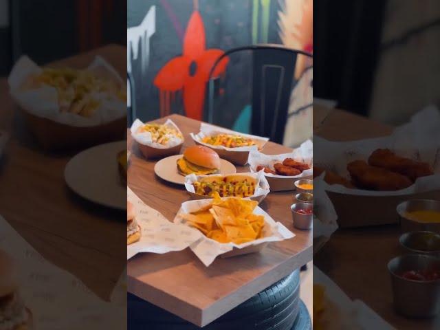 تراكس برجر Trax burger - Abu Dhabi