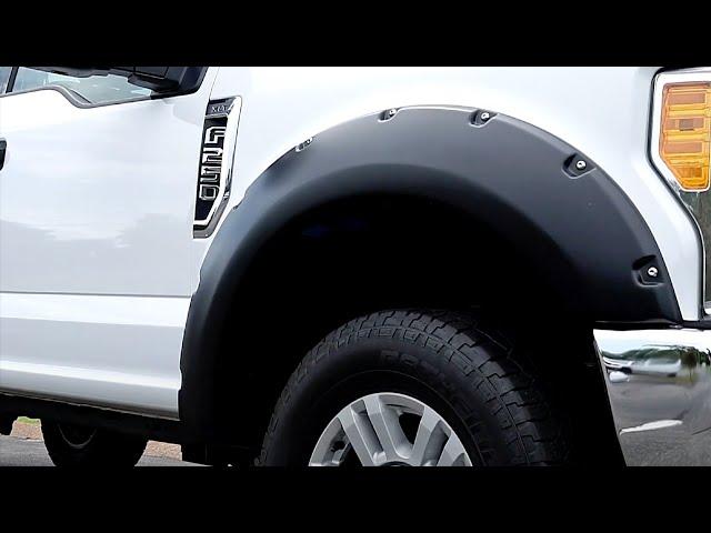 Bushwacker Pocket Style® Fender Flares - a Bushwacker original and an off-road icon