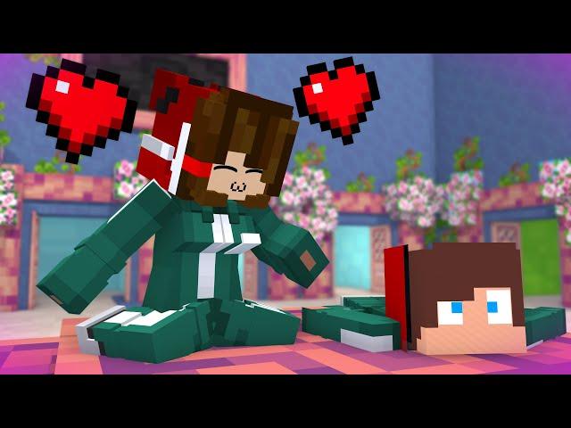 MAIZEN : JJ Sister had a lucky fall!?  - Minecraft Animation JJ & Mikey