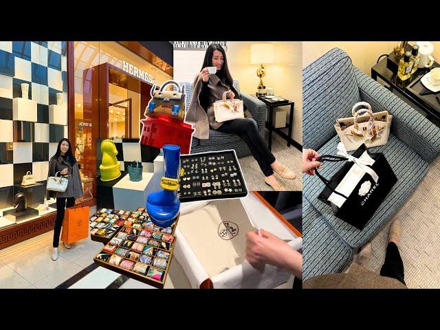 Surprising Mom with her DREAM Hermes QUOTA BAG!!  Chanel & Hermes Shopping Vlog