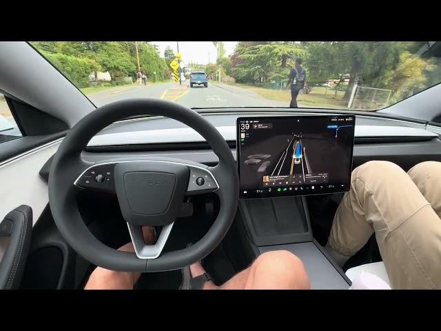 Tesla Model 3 2024 FSD v12.5.2