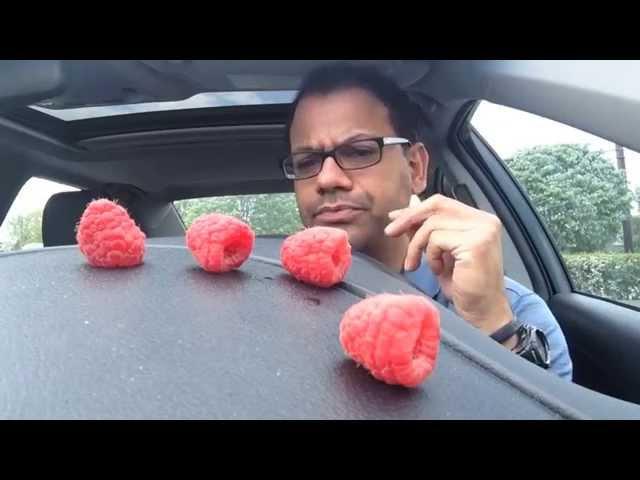 average guy eating raspberries