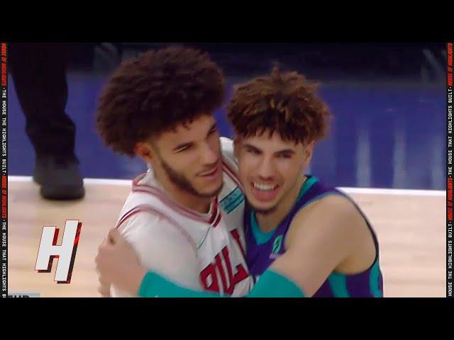 Lonzo Ball & LaMelo share a moment before the game 