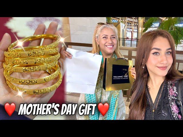 Mom ko dia Surprise ️ || Mother’s Day Special #alizehjamali