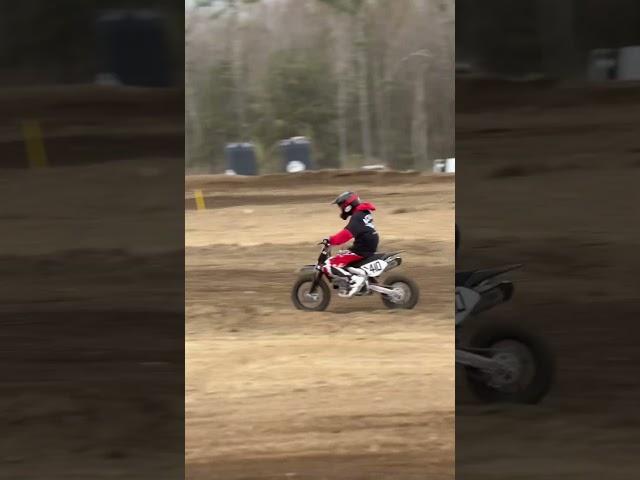 Daytona 190cc Pitter, Big Jumps, Wide Open!  #motocross #pitbikes #racing #dirtbikes