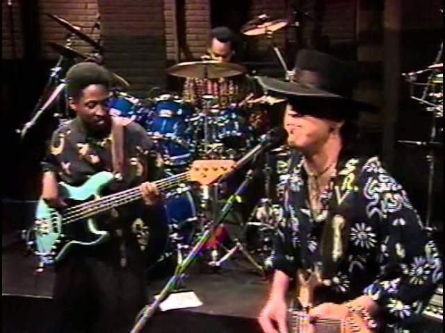 Stevie Ray Vaughan - Crossfire + Travis Walk (instrumental) [1989]