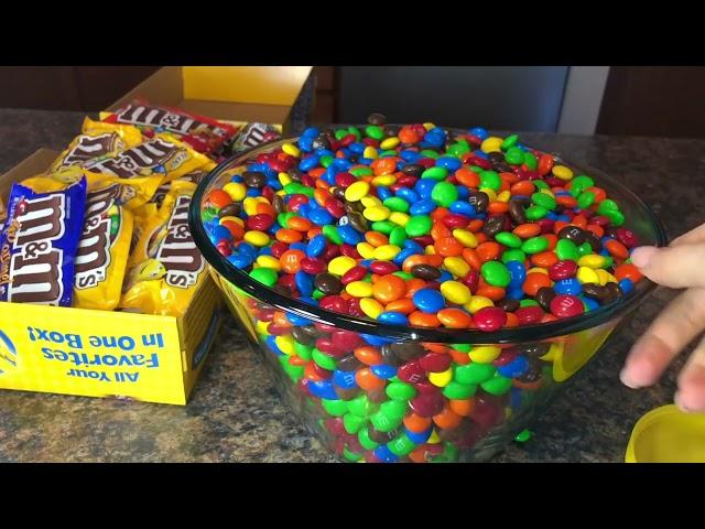 M&M's Chocolate Candy Unboxing Old Collection