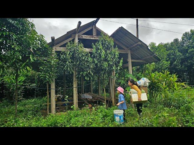 Abandoned House Revived by Single Mother and Daughter in Hours