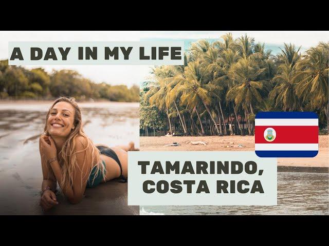 A day in my life in Tamarindo, Costa Rica - Surf, Sunset, night markets and friends