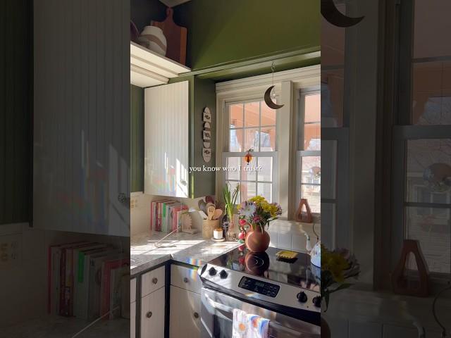 my newest marketplace find 🫶 #kitchendesign  #kitchenitems #kitcheninspo #cozyhome #oldhome #home