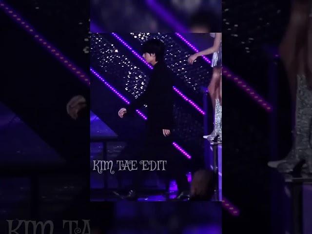 The way tae immediately place his hand in front of him to give respect#bts #taehyung #shorts