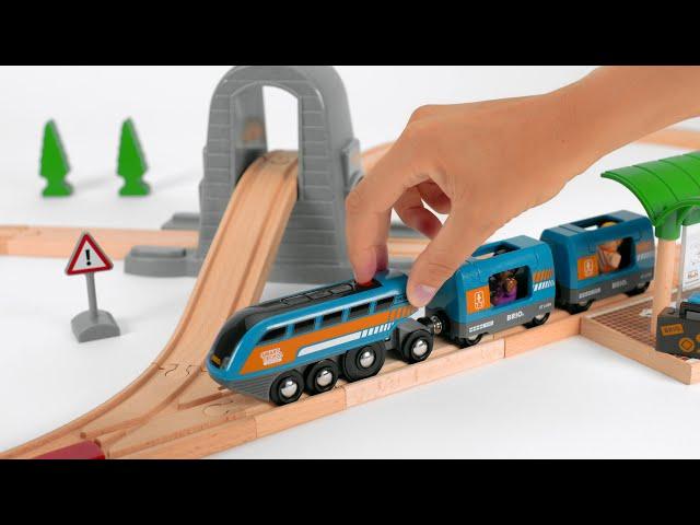 BRIO World - 33972 Smart Tech Sound Action Tunnel Travel Set