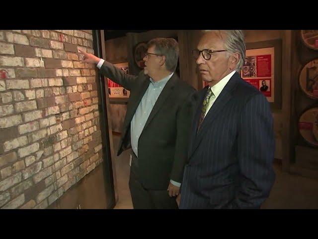 Chicago mob's 'Hall of Shame' displayed at Las Vegas museum