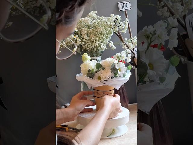 Композиция в стаканчике  #flowers #букет #цветы #подарок #florist