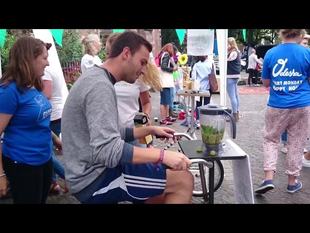 Netherlands  - Biking your own smoothie