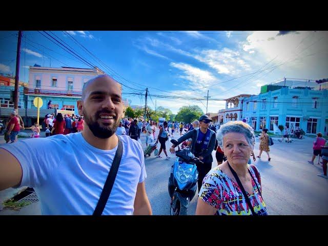 Esto COMPRÉ Tras 5 horas de cola en Habana CUBA Feria Navideña: Precio de Comida a Fin de Año