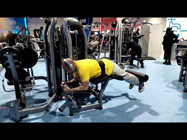 Workout Training Vlog | Chris & Kym | Leg Day | The Gym Group Sydenham | London | UK