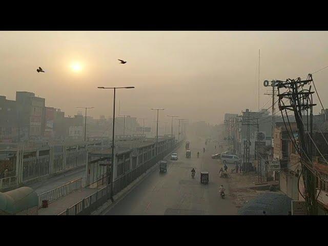 Pakistan's Lahore engulfed in thick smog | AFP